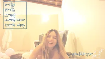 kendalltyler punt sucks sex toy