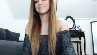 rebbecasnowshoe the obstinate queen pulls the cap