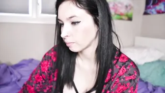 dawnwillow naughty chick gets nude and jerks off