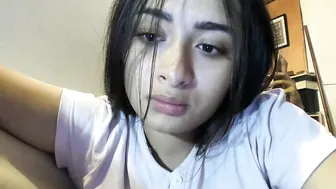 biengrossa swallows a toy