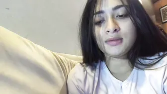 biengrossa swallows a toy