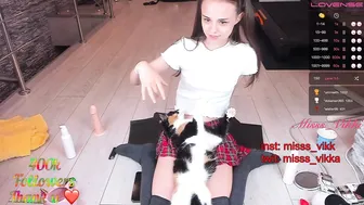 misss_vikki chaturbate January 2020