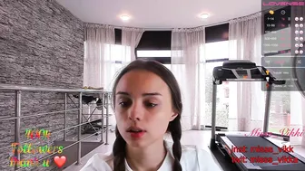 misss_vikki Hot brunette