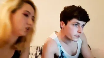 nice _meet_you young whore shows her charms