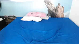 _roxana obnoxious retired with vibrator