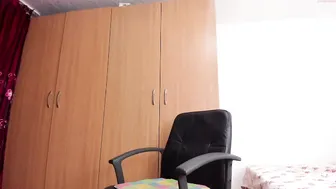 claraboobies adult mare jerks both holes with fingers