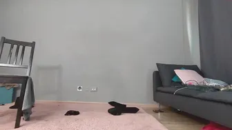 twerkingbaby gorgeous brunette girl passionately sucks dildo