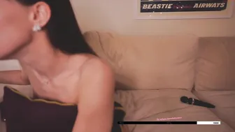 anna_sabotage fucks herself in the pussy with a toy