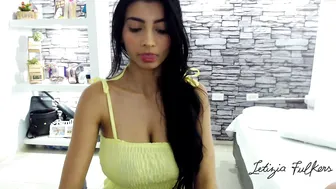 letizia_fulkers full breasted girl caresses shaved cunt