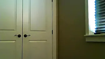 hot_milfy_mom Crazy chick