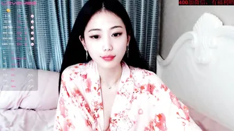 evelyn_hongkong stocking babe shows elastic tits