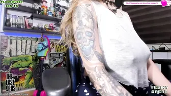 yesikasaenz perfect slut caresses beautiful boobs