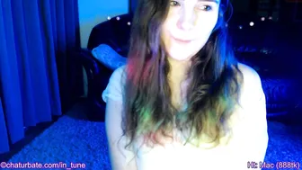 in_tune charming babe undresses and jerks off