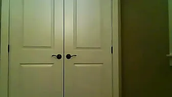 hot_milfy_mom crazy bitch furiously masturbating cunt