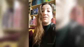 onlyfans mistress evilyne big tit babe pulls clit