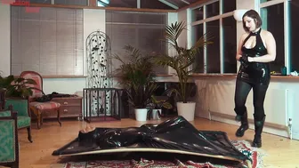 onlyfans mistress evilyne cute baby check out the intimate charms