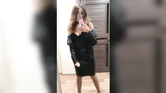 onlyfans elvyshine @elvyshinelatex Luxury passion