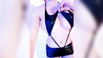 onlyfans octokuro  mature skin fucks itself with a phallus