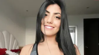 aishwaryarai seductive babe dancing spectacular striptease