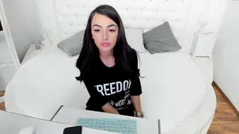 iamjoyxs slutty lady fucks her ass hard