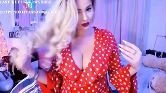 miss_elena seductive and hot beauty pulls vagina