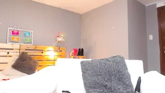 mia_cooper1 incendiary lady masturbates both holes with pleasure