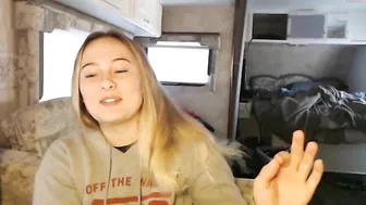 wrestlerpr luxurious slut fucks shaved cunt