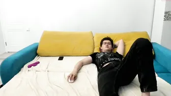 stefan_and_mary dude licks shaved cunt girlfriend