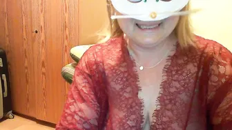 virag69  pretty woman and her breasts