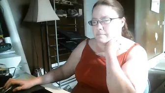 shygirl1976  young trash masturbates shaved pussy