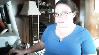 shygirl1976  a little fun in the solo video