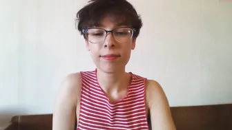 summer_nextdoor  slut shows his designed holes