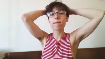 summer_nextdoor  slut shows his designed holes