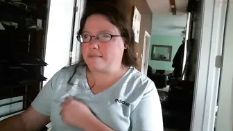 shygirl1976  crazy nurse posing on camera