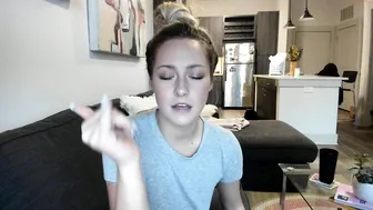 texasthicc  Charming lesbo