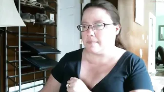 shygirl1976  playing with her ass and pussy