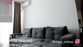 maya_martinez  gently pushes the toy in her pussy