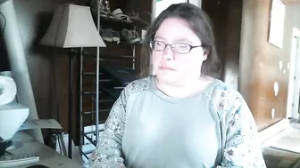 shygirl1976  hot brunettes show shaved holes