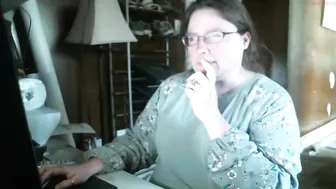 shygirl1976  hot brunettes show shaved holes