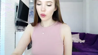 knee_ling  Ardent chick