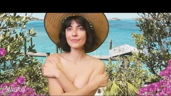 lecabaret  Naughty blonde