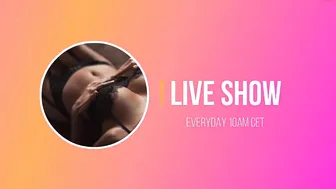 miiiawallace  lustful lady sucks dick