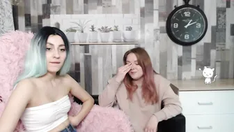 miss_lisa_  Red-haired Confused