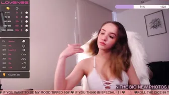 linda_blue  lady performs a gorgeous striptease