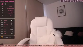 linda_blue  beautiful ladies masturbate