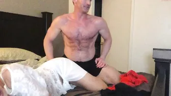 goddessjennafoxx  fucks her pussy