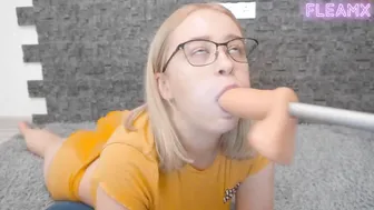 fleamx  Cute bitch