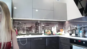 green_cryst  Cute whore