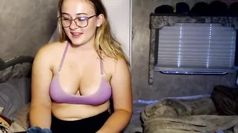 wrestlerpr  big breasted prostitute erotic undressed