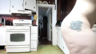 skylarshark  lustful brunette girl gets her pussy fucked